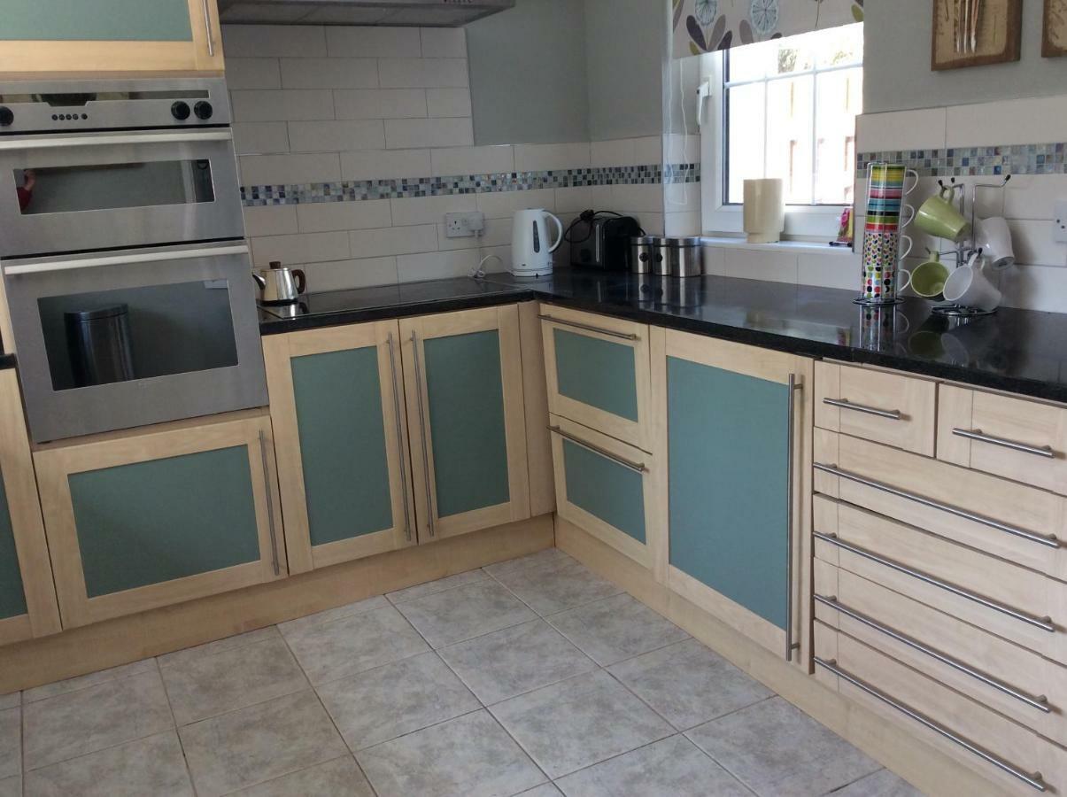 Beautiful Family Home Greyabbey Bagian luar foto